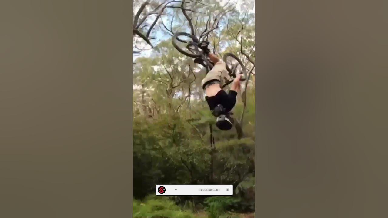 The Smoothest Landing Ever.. (IG:@/mtb_nations) thumbnail