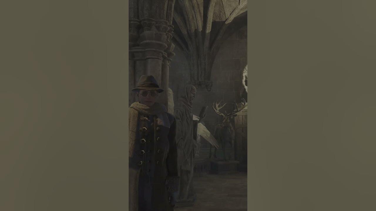 Don't Touch This Painting in Hogwarts Legacy #shorts #hogwartslegacy thumbnail