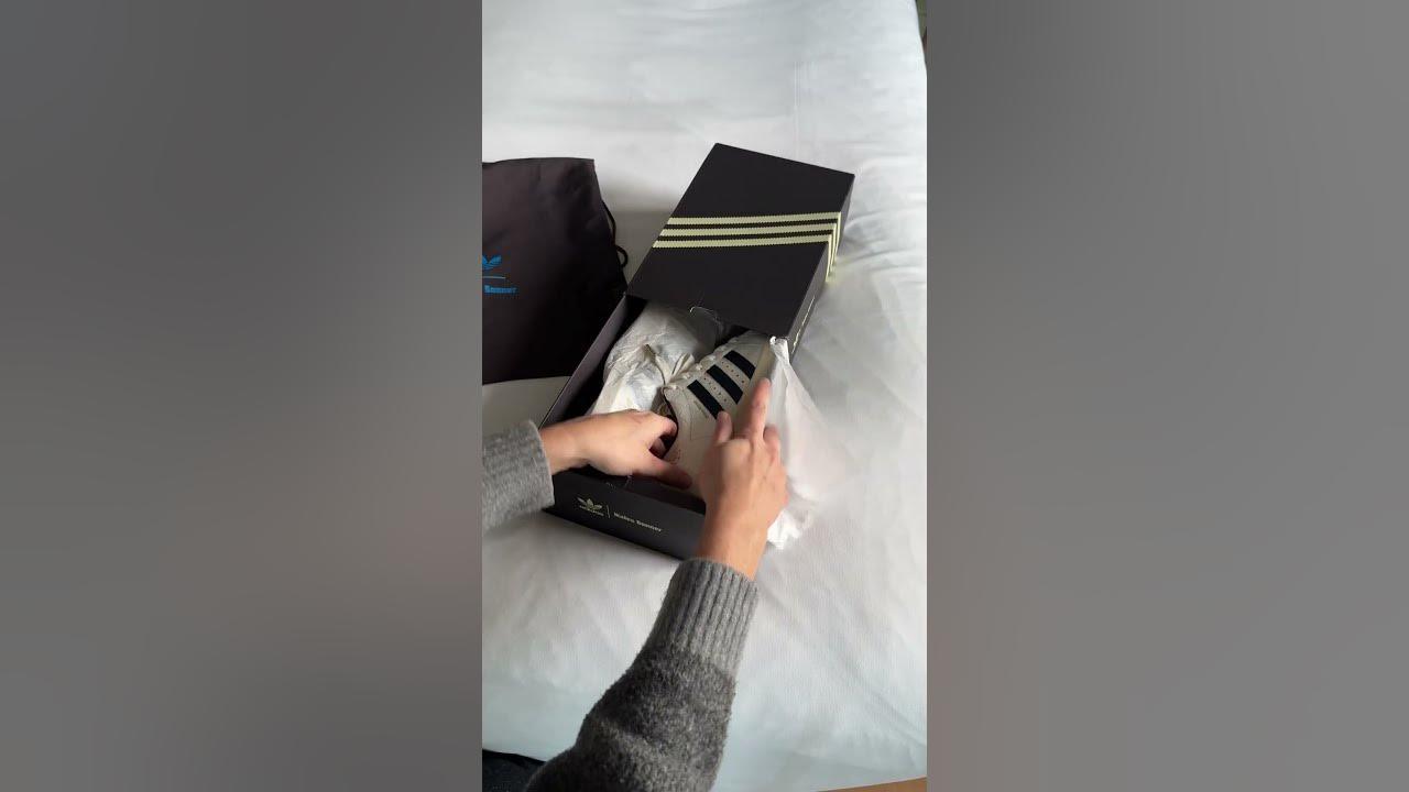 Unboxing the Wales Bonner Superstar ✨😮‍💨 #adidasoriginals #walesbonner #unboxing thumbnail