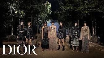 Discover the Dior Spring-Summer 2020 Collection thumbnail