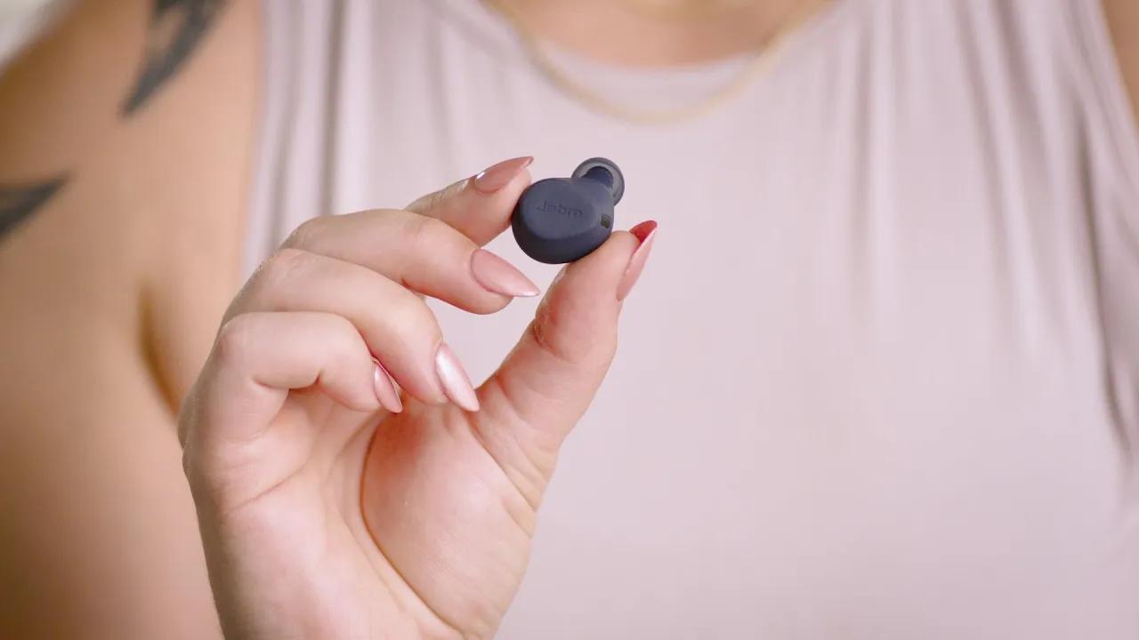 Expert Review by Stephanie Rountree for Jabra Elite 8A Gen 2 Earbuds thumbnail